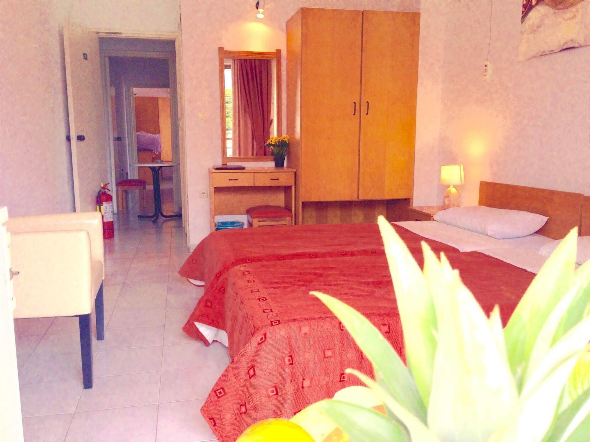 Hippocampus Hotel Ixia  Exterior photo